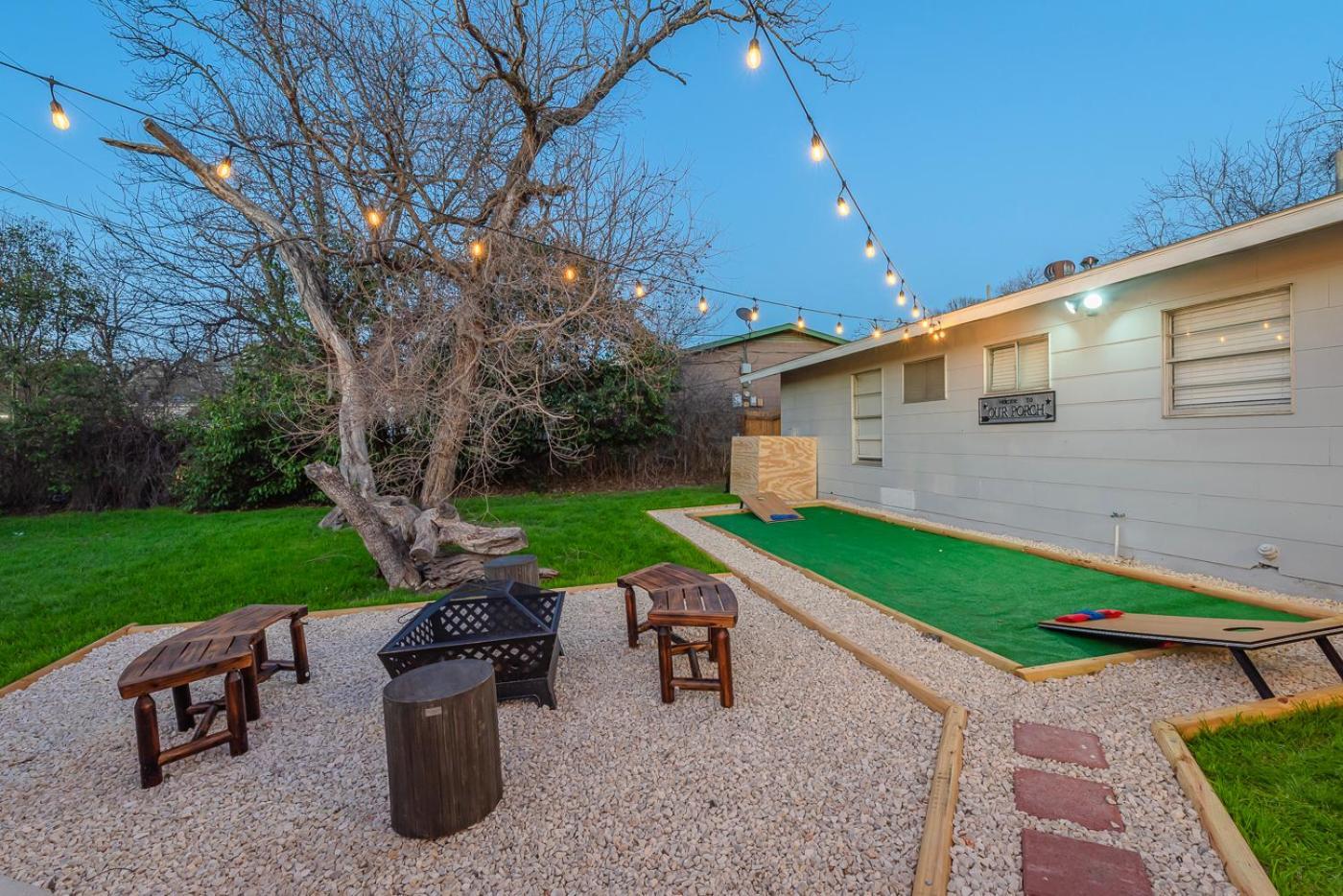 Game Room, Pool & Fire Pit At The Medical Center San Antonio Exterior photo